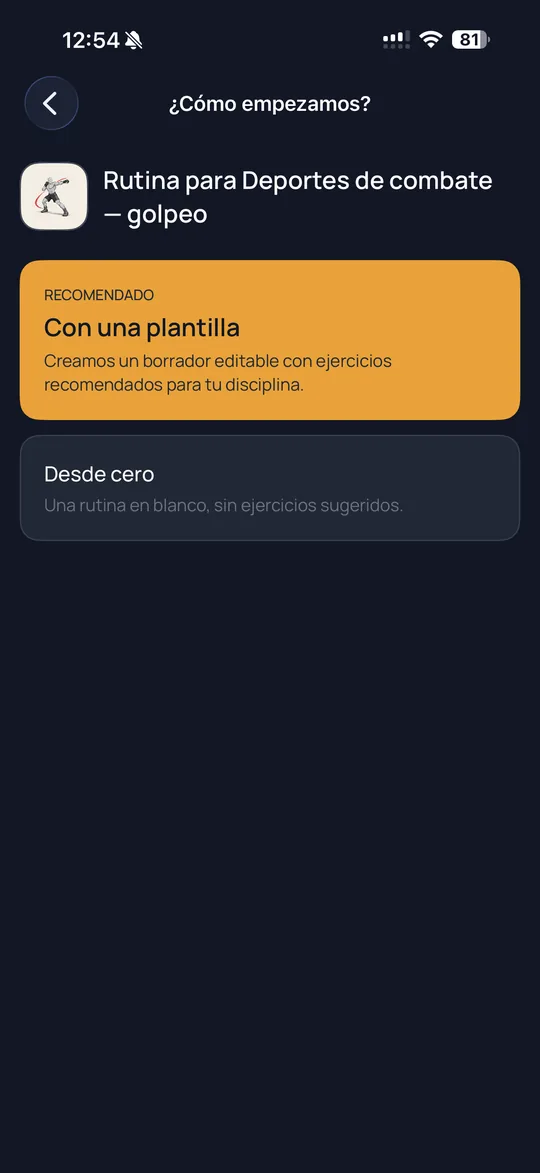 Paso de creación de rutina en Eflir con dos opciones: «Con una plantilla», marcada como recomendada, y «Desde cero».